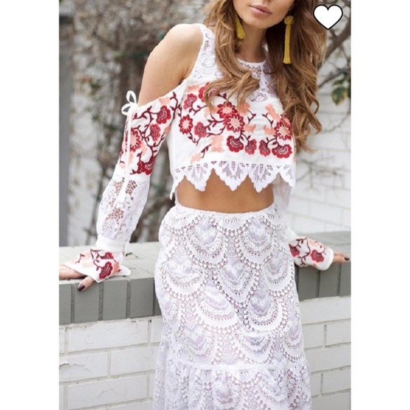 For Love and Lemons top Extra Small sleeves Cecelia Crop embroidered lace - Picture 2 of 10
